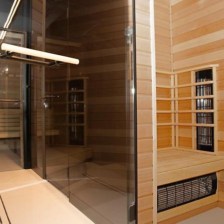 Luxus Apartament Fitness&Spa Z Sauna I Silownia グダニスク エクステリア 写真